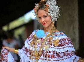 Panamanian woman in a pollera – Best Places In The World To Retire – International Living